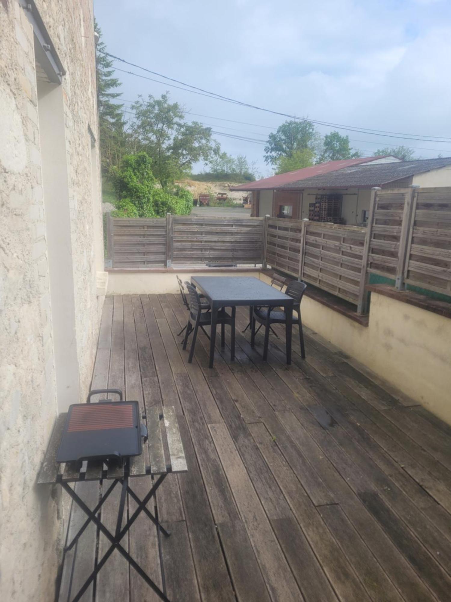 Appartement Cosy Dans Beau Village De Champagne Cormicy Luaran gambar
